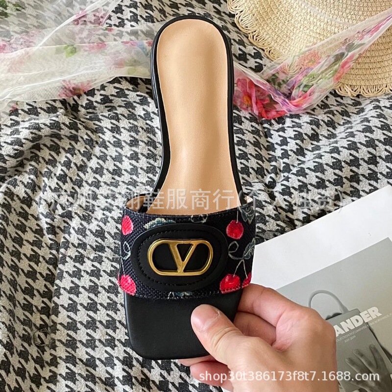 外贸新款欧美中东迪拜俄罗斯荷兰德国新加坡V字扣真皮平底一字拖|undefined