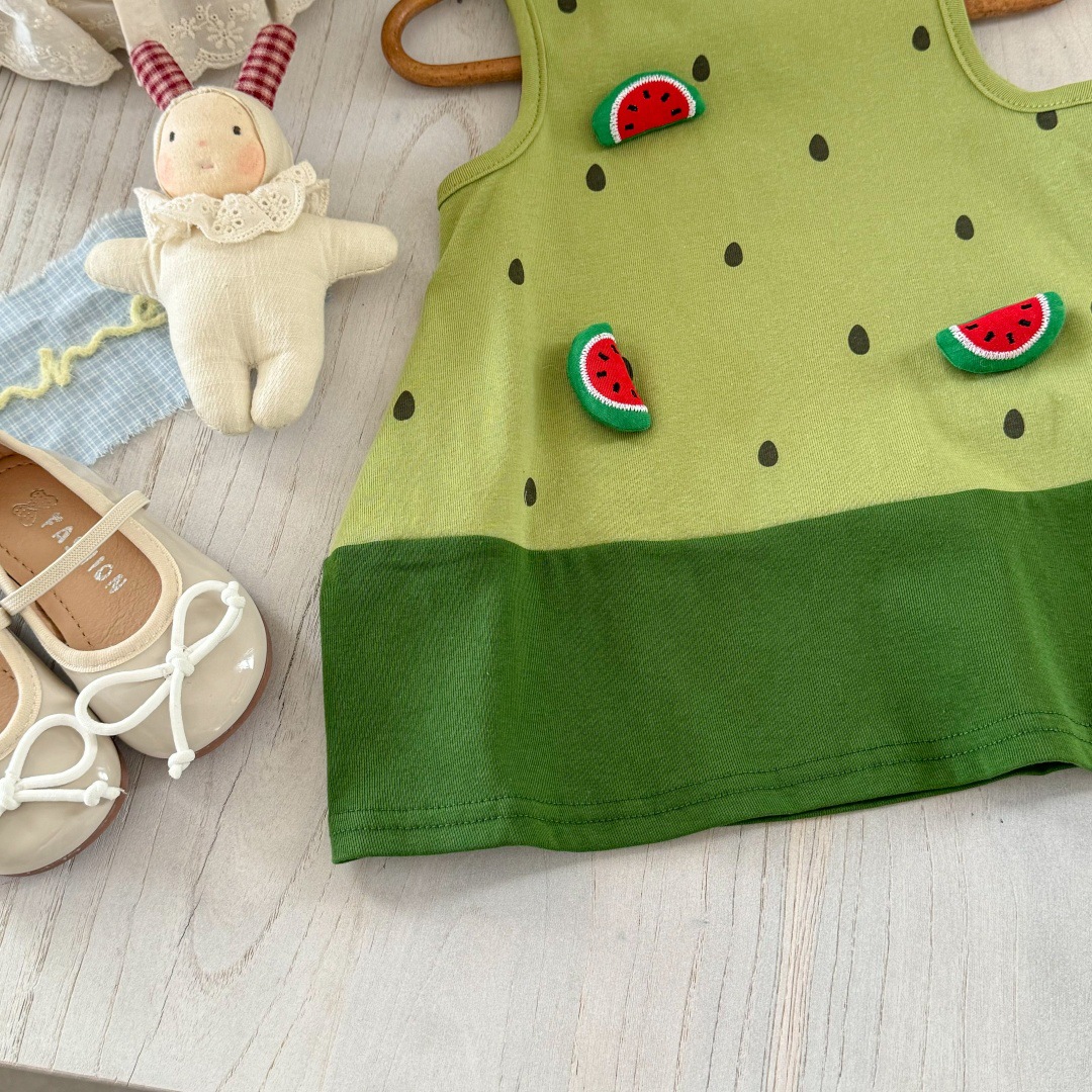 Vestido de bebé de siete niñas de limón salado verano nuevo estilo 25 verde fresco chaleco de sandía falda costura vestido de princesa tridimensional