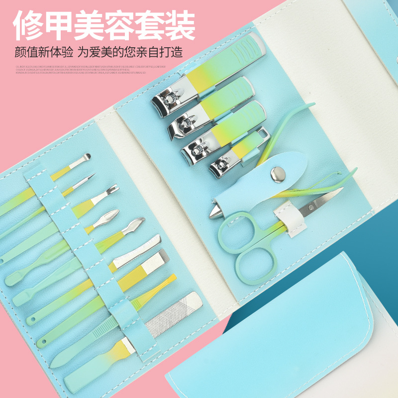 manicure tools set for manicure