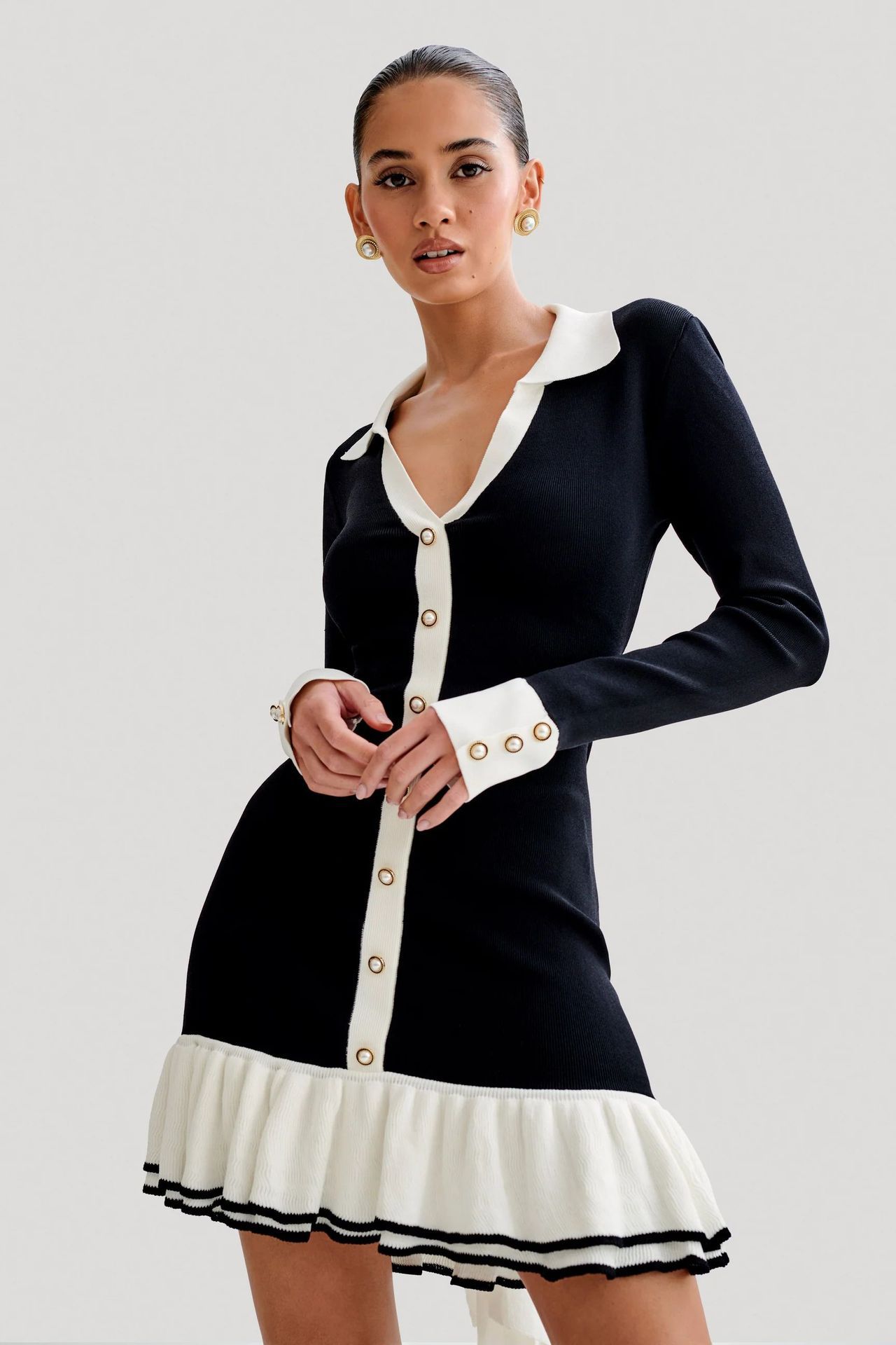 Women's Dress With Bow Tie Ruffle And Pearl Buttons Small Fit_voghion.com