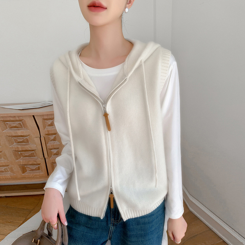 2025 New Autumn and Winter Pure Wool Seven-Needle Thickeneded Hooded Knitted Cardigan Double Zipper Pure Color Sleeveless Sweater for Women 2025 New Autumn and Winter Pure Wool Seven-Needle Thickeneded Hooded Knitted Cardigan Double Zipper Pure Color Sleeveless Sweater for Women