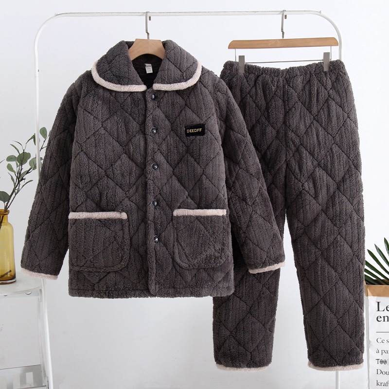 パジャマ女性冬のサンゴのベルベットの三層の厚いベルベット保温綿フランネル春秋冬の家庭服