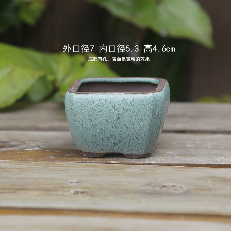 親指のたらいのミニ手作りは紫砂の粗い陶陶磁器の桃の卵の葉をまねて苗を挿します。|undefined