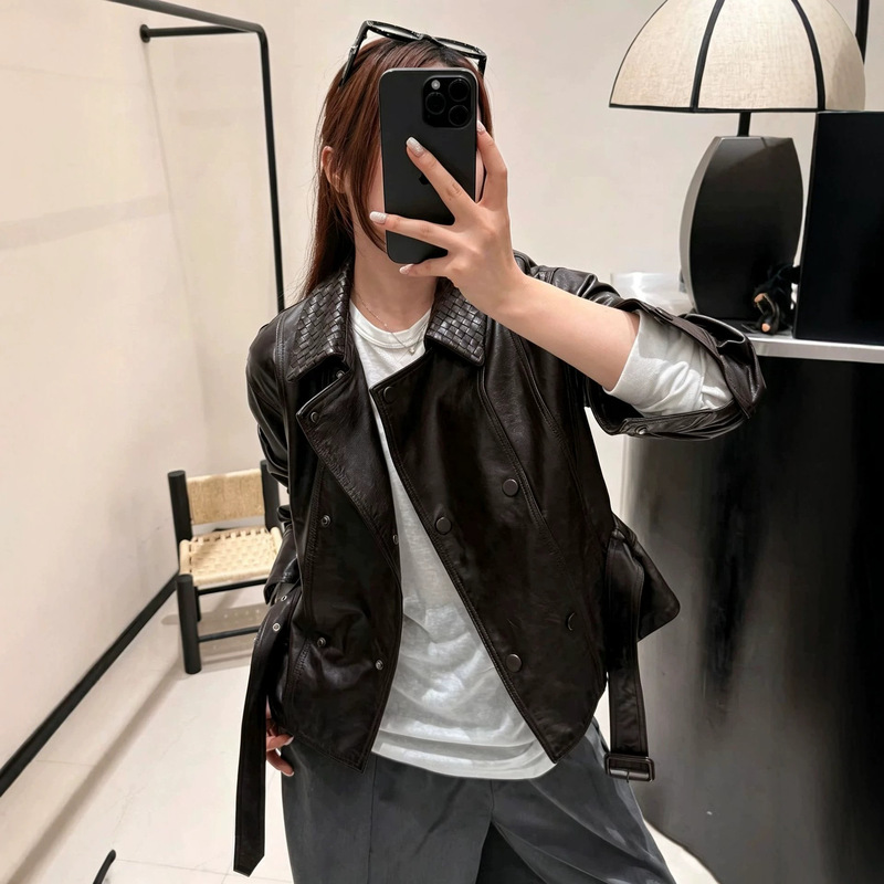 Women's genuine leather biker jacket with a turn-down collar, woven leather coat, 2026 new fashion versatile style
