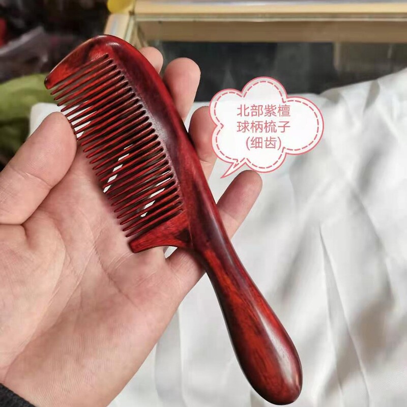 北部の紫檀のボールの柄の櫛の赤い木の櫛の木製の厚いハンドルの櫛|undefined