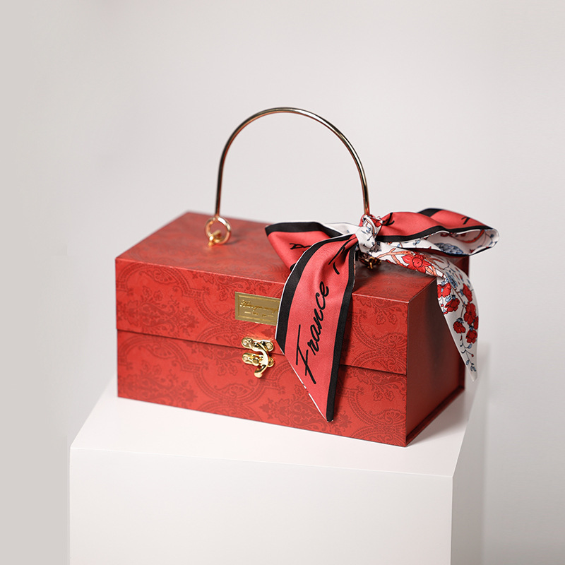 50 개 미만의 단가-얼 레드 [스몰 사이즈] 실크 스카프 25x14x12.3cm