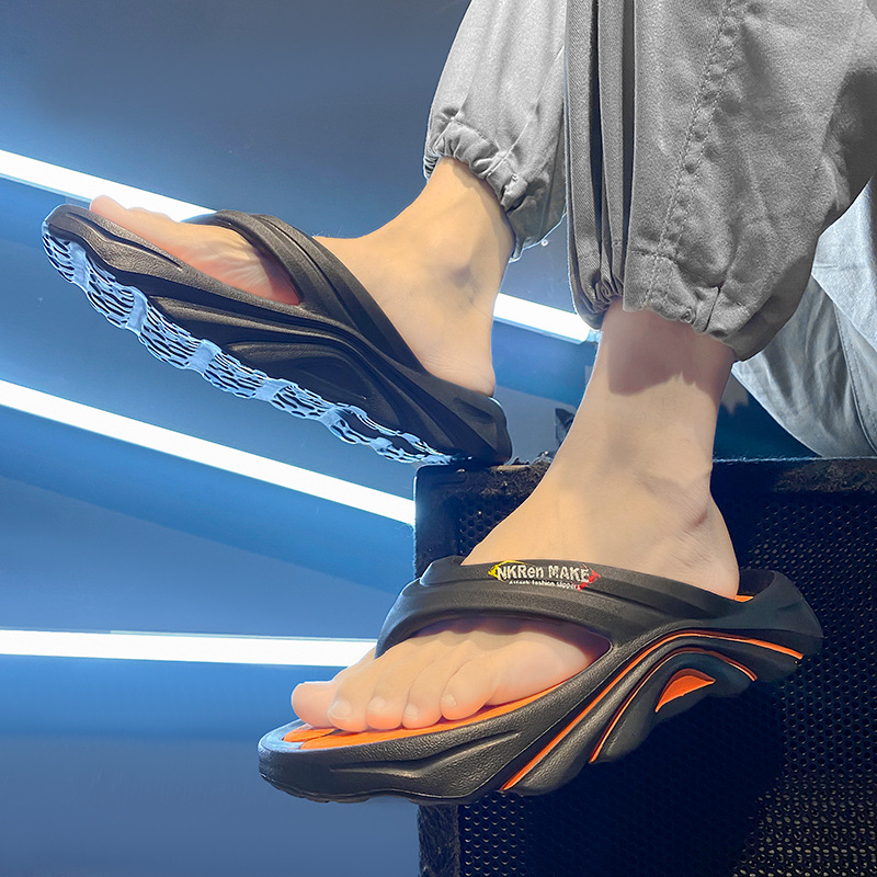 Chanclas ropa exterior de verano para hombres, deportes casuales, antideslizante, resistente al desgaste, desodorante, chanclas con sentido de la mierda, gran tamaño 4546