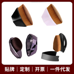 55號粉底刷多色帶蓋 花瓣魔術化妝刷 熨斗粉底刷 便攜化妝刷批發