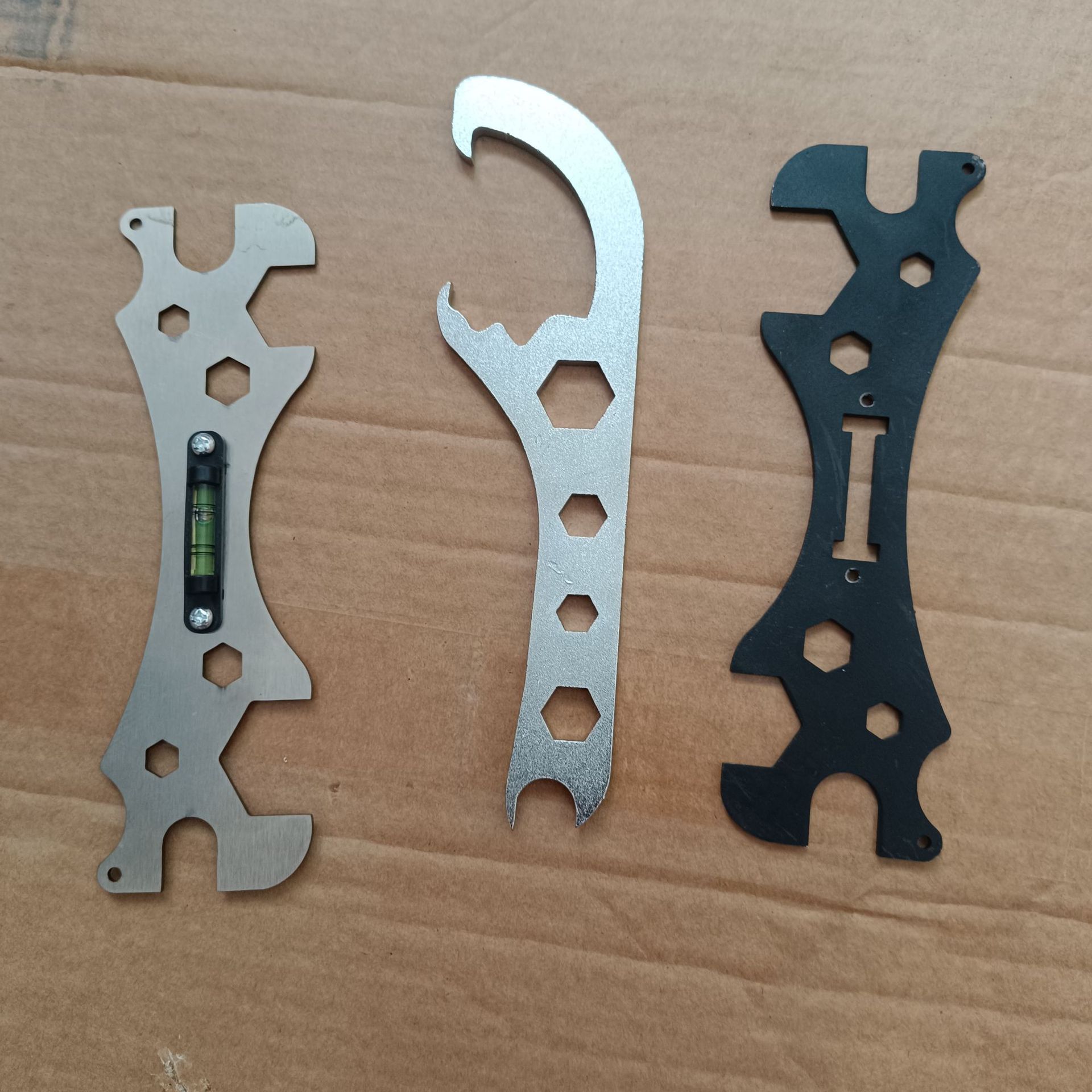 卫浴扳手花洒淋浴专用工具多功能加厚水平仪不锈钢扳手水电工神器