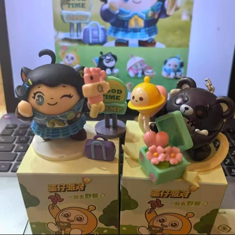 卵の子のパーティーは一緒にピクニックをします。|undefined