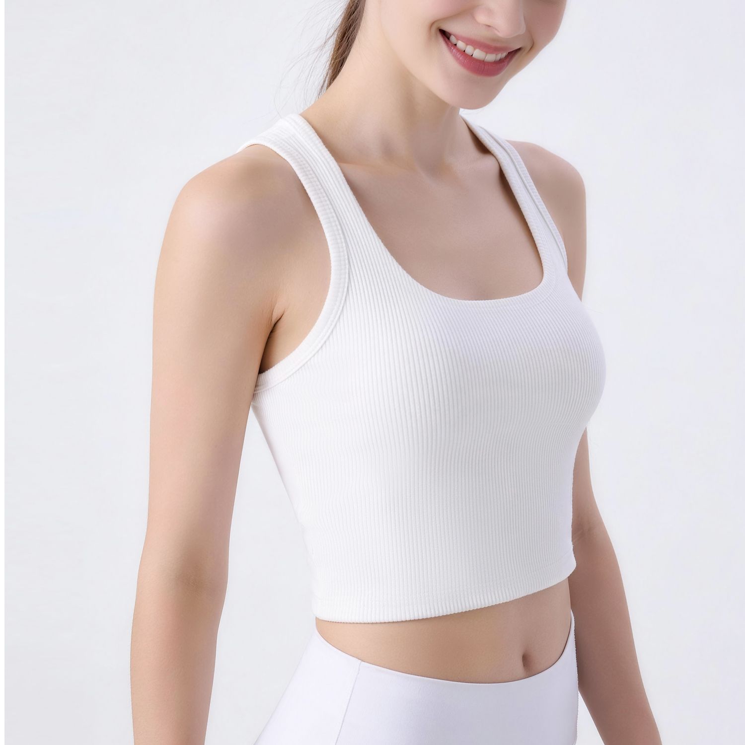 Verano nuevo cuello en U respirable chaleco de yoga delgado fitness yoga ropa de entrenamiento antichoque con cojín de pecho ropa interior deportiva