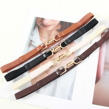 ����Ůʿ�b��B��ȹ�Ӻ��s�ٴ���ë�´��������r���ɾo����������