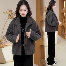 时尚短款外套女2025年冬季新款韩版气质单排扣女士实拍休闲上衣