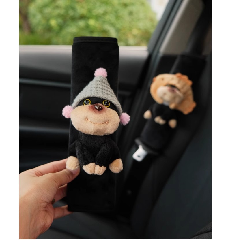 Bee Puppy Car Seat Belt Shoulder Holder Car Safety Belt Holder Car Interior Decoration Ornaments Anti-Sling Neck