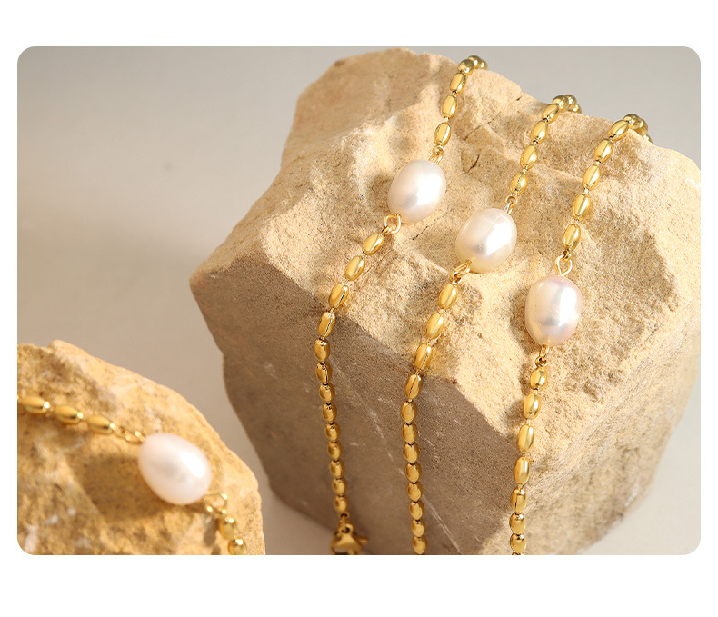 Elegant Geometric Pearl Titanium Steel Plating Bracelets 1 Piece