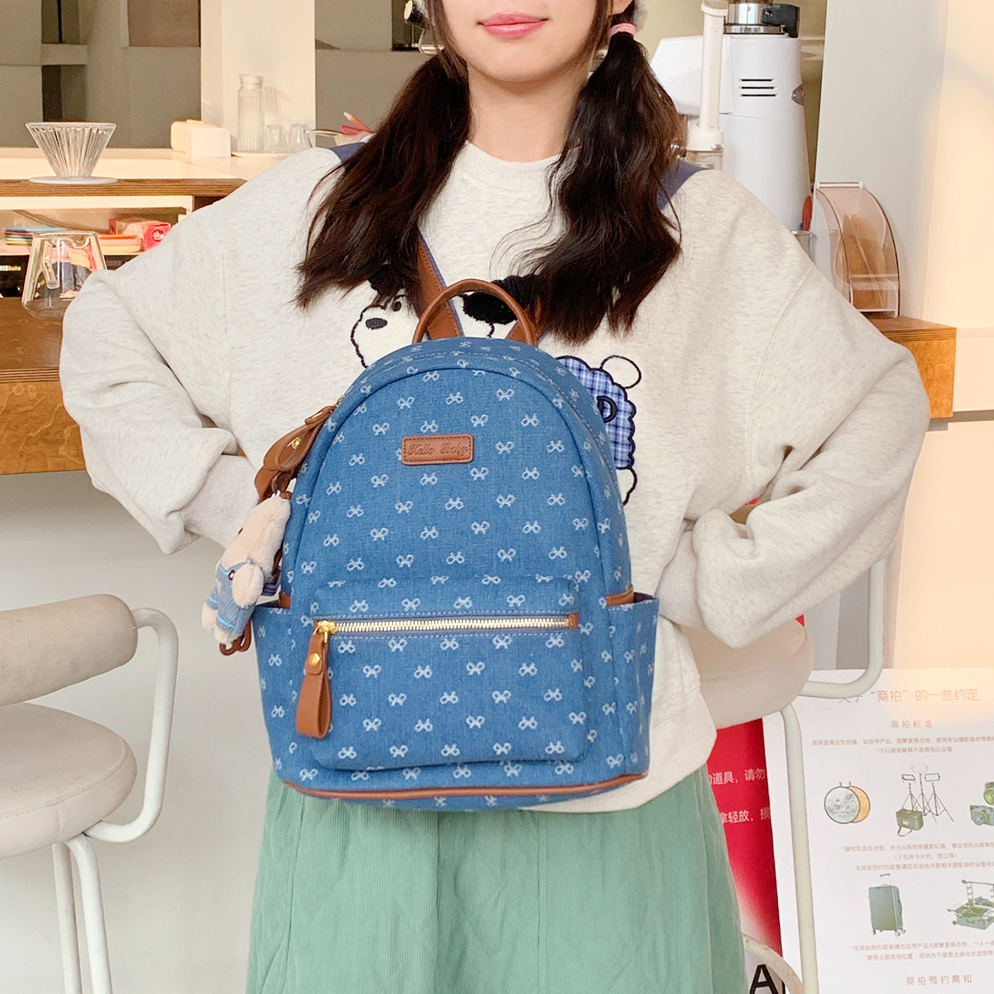 Mochila de moda coreana para mujeres, mochila de estilo extranjero, mochila de estudiantes de arco encantadora, 2026 nueva mochila de mujer transfronteriza