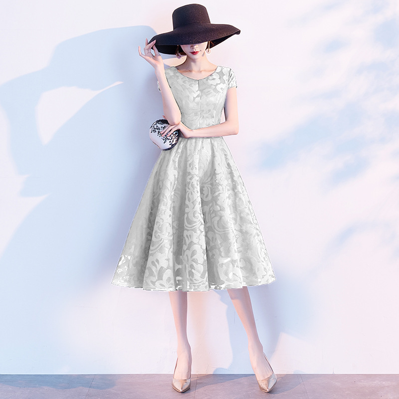 Vestidos de cóctel para comercio exterior que se pueden usar a diario, nuevos estilos elegantes para fiestas de mondinas 2026, vestidos de encaje sencillos y con estilo. image 13