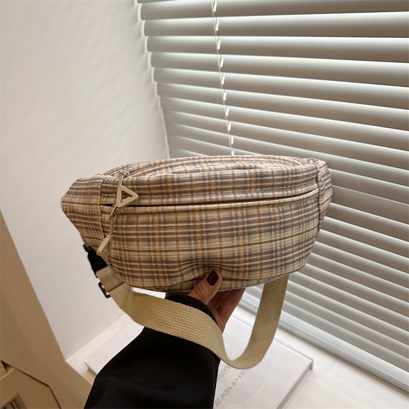 Moda coreana simple estilo extranjero bolso de mochila a cuadros mujeres 2025 primavera nuevo bolso de hombro suave bolso de pecho casual