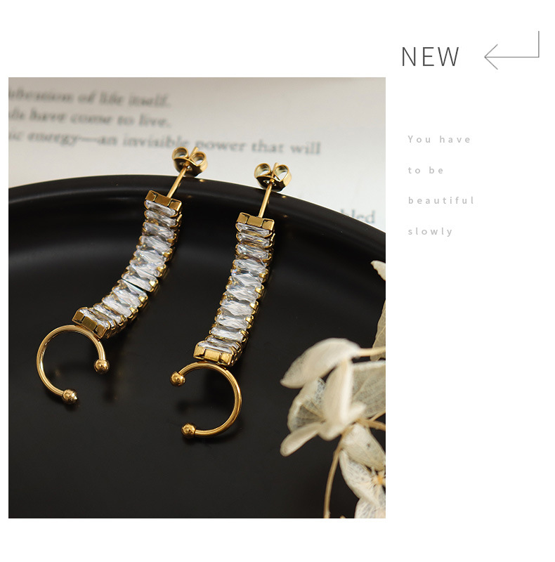 Solid Color Pattern Women'S Gender Fashion Solid Color Titanium Steel Plating Inlay Zircon Ear Studs 1 Pair