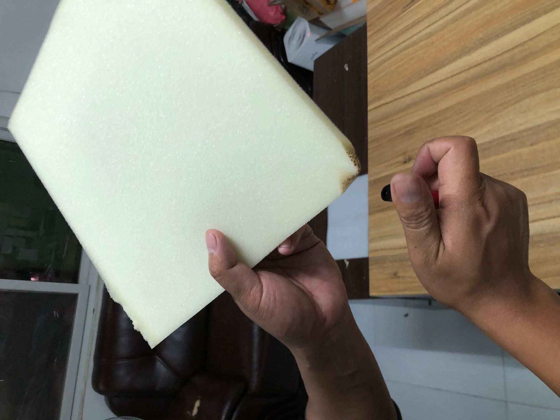 厂家供应白色黄色阻燃吸音海绵/软包包装吸音海绵