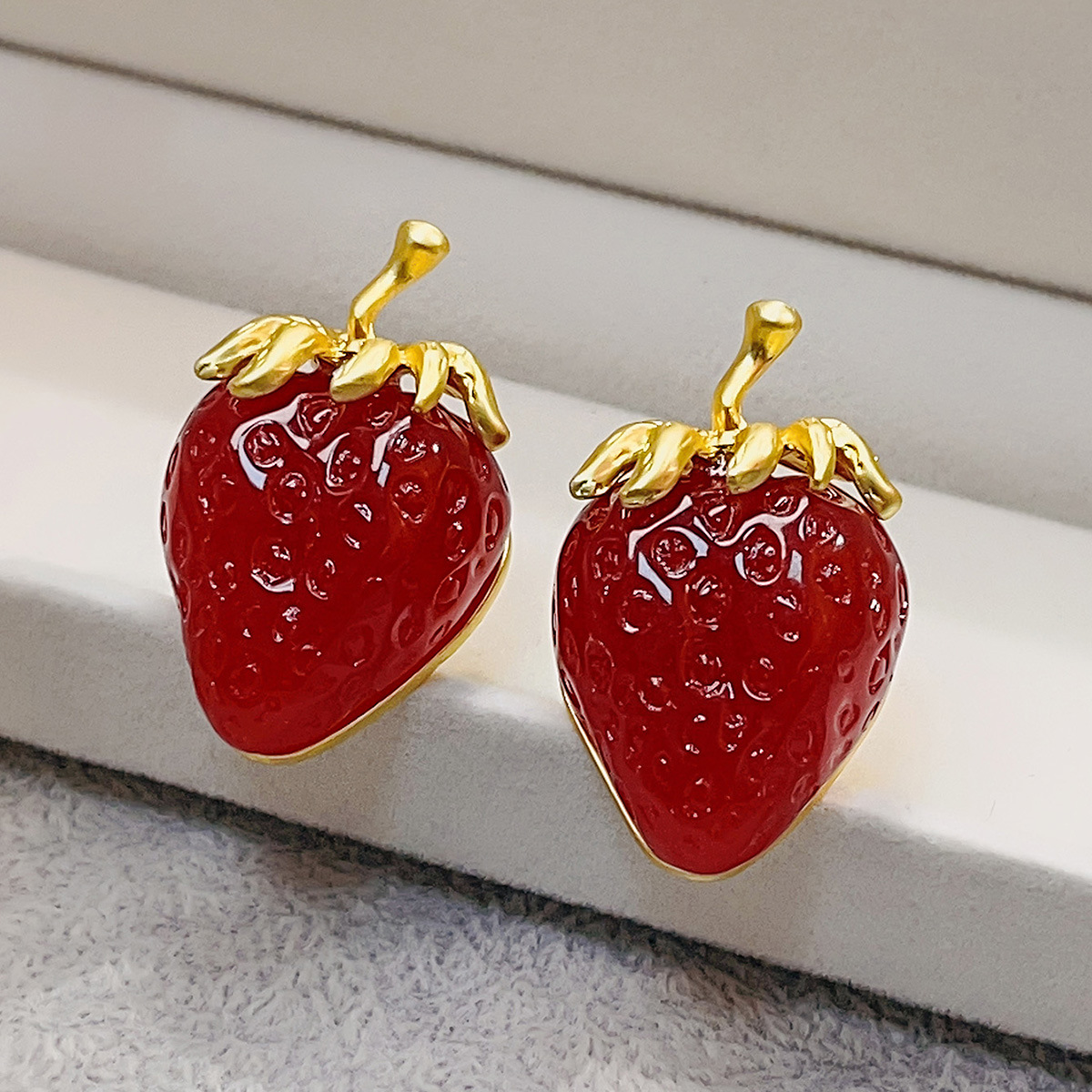 All Seasons Season Women's Gender Plating Design 1 Pair Sweet Strawberry Plating Resin Ear Studs