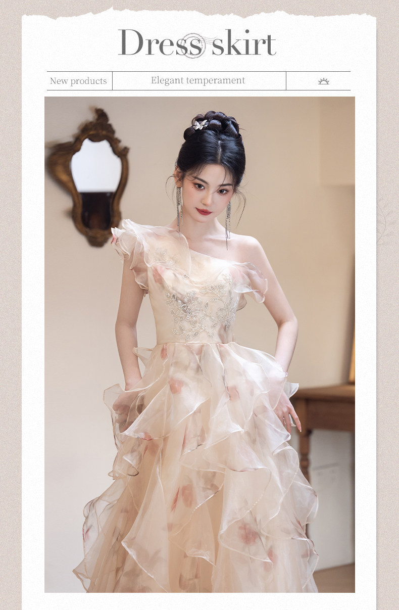 Đầm maxi nữ thắt eo kiểu công chúa tay phồng, cổ lệch vai, phong cách sang trọng — Màu ảnh chi tiết 1