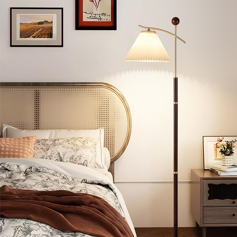 Lámpara de Pie Minimalista Estilo Americano 397L de Hierro y Vidrio para Sala y Dormitorio