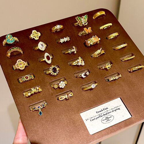Bracelet for women with a wholesale Chinese-style brushed and diamond-set zirconia ring that does not fade, lightweight and versatile, open-style index finger ring, new fashion jewelry.