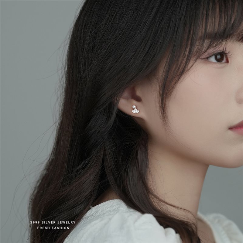 Ginkgo Leaf Pearl Stud Earrings In Pure Silver For Women_voghion.com