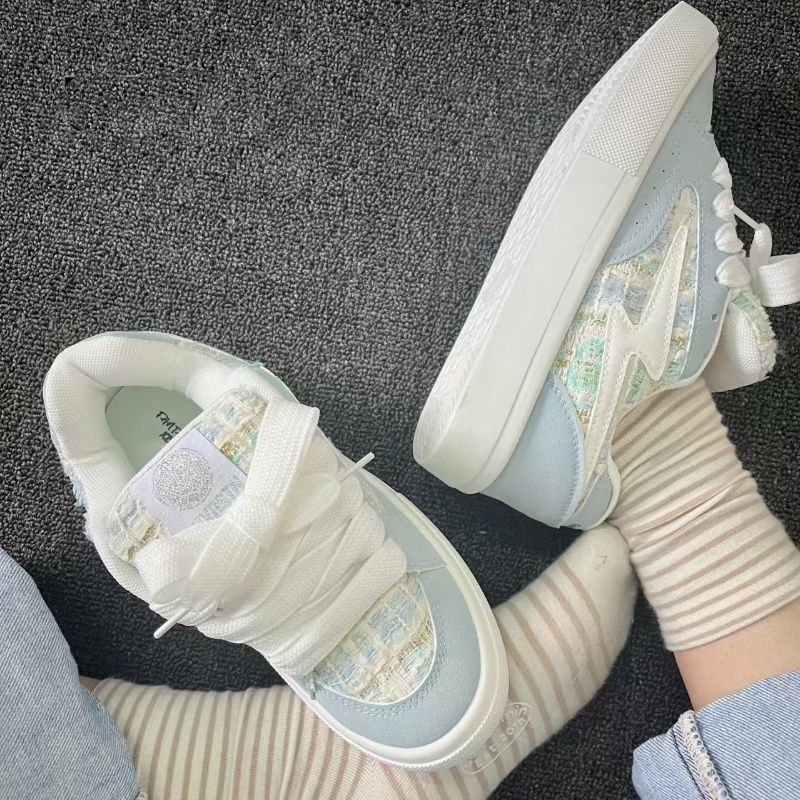 2025 primavera nuevo estilo chino taro púrpura pan de suela blanda ins zapatos de skate de todo fósforo sentido del diseño zapatillas de nicho