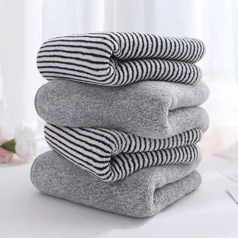 Serviette en polaire corail à rayures verticales étoilées, douce et confortable pour le visage, absorbante et ourlée, idéale pour_voghion.com