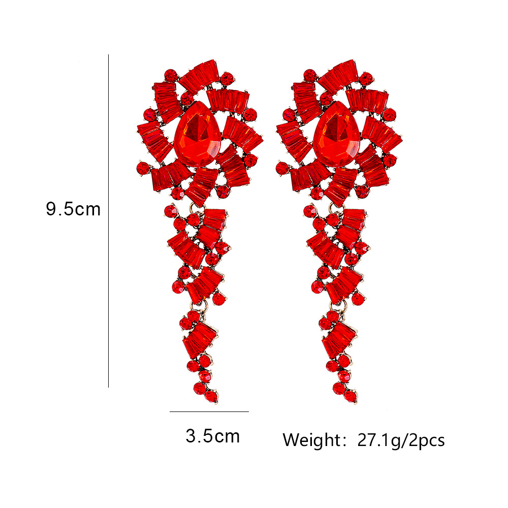 Geometrische Legierung Diamantohrringe Übertriebene Persönlichkeit Temperament Ohrringe Einfache Ohrringe display picture 1