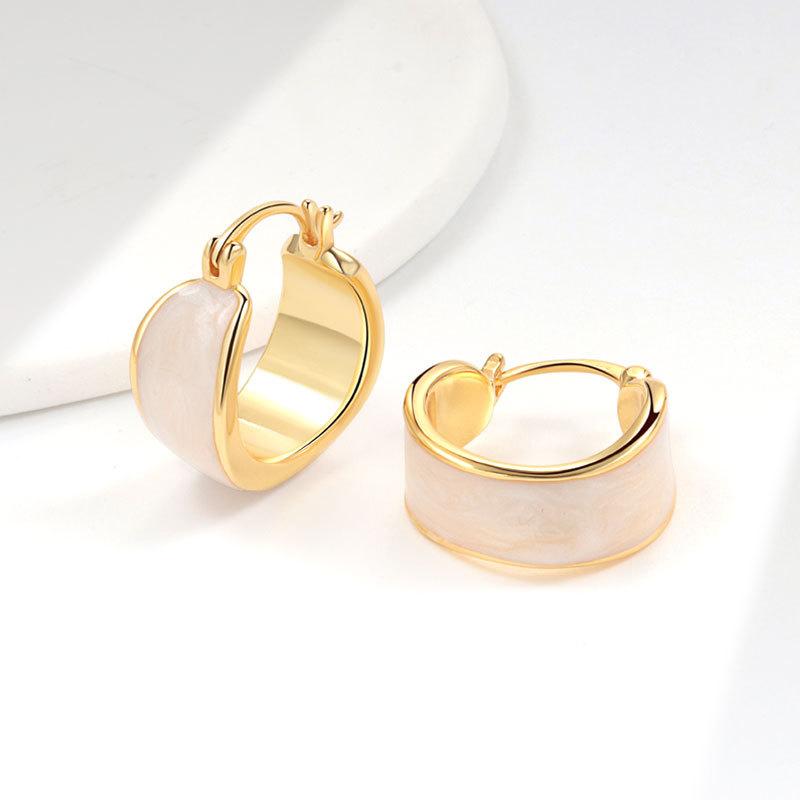 French Herbal Style Enamel Drop Glaze Earrings for Women Simple Copper Plated 18K Gold Accessible Luxury Design Earrings