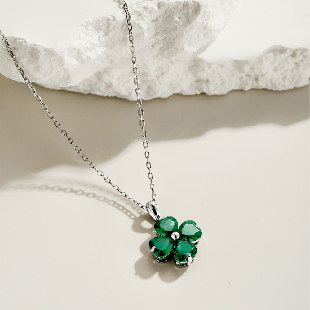Women's Gender 925 Sterling Silver Rhinestones Inlay Flower Pendant Necklace