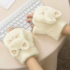 猫の手袋冬の女性のベルベットのかわいい露指韓国版半指保温学生の少女のぬいぐるみが国境を越えた