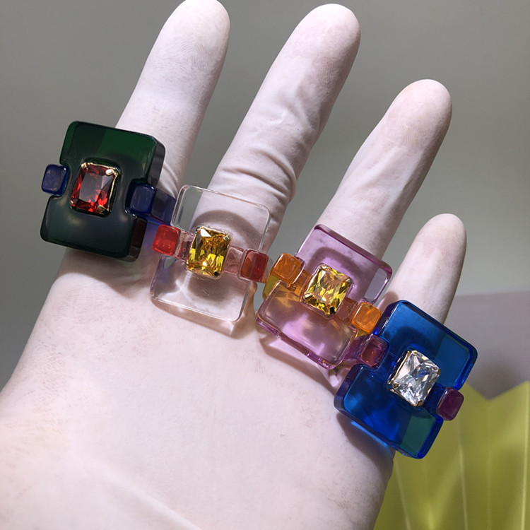 Wholesale Jewelry Retro Square Arylic Resin Acetic Acid Zircon Inlay Rings display picture 2