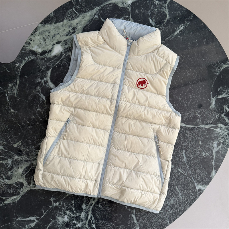 New Winter Collection: MMMUT Mammoth Women's 90% Down Vest with Stand Collar, Lightweight, Warm, Sleeveless, Suitable for Layering