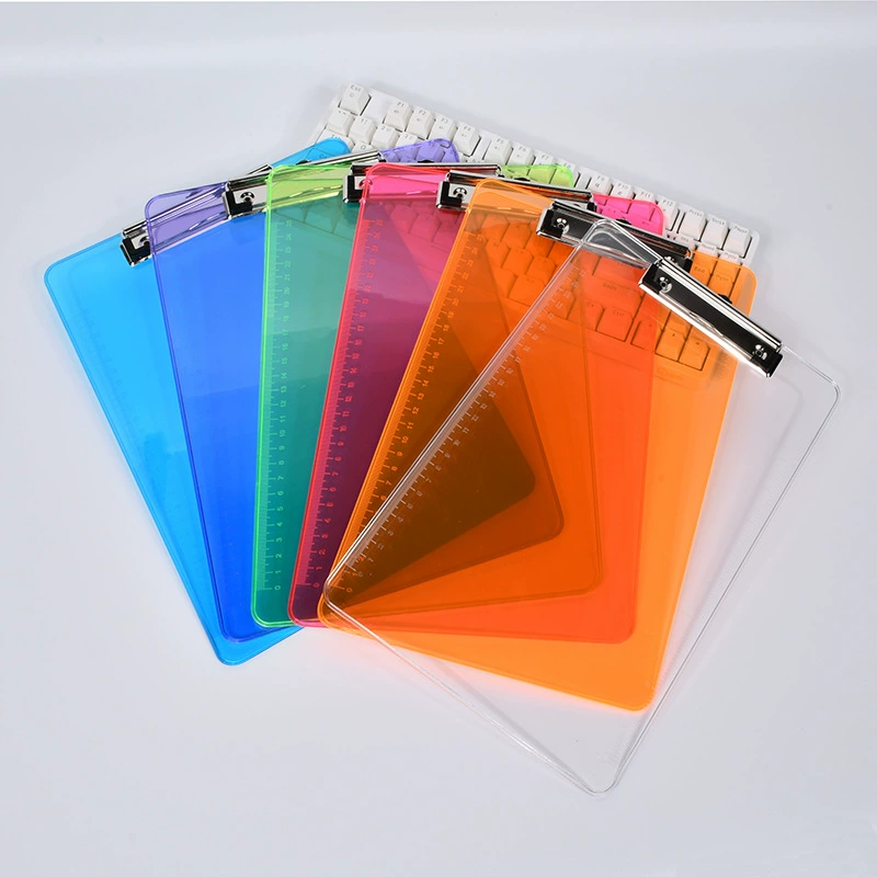 Оптовая Продажа с фабрики A4 пластиковый крючок приспособление цвет письмо плоский зажим прозрачный зажим для хранения материала PS зажим для заметок