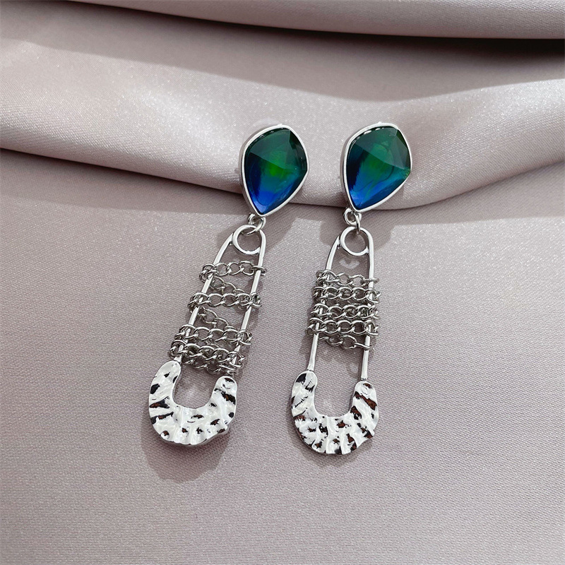 personality fashion long simple earrings metal chain winding earrings Korean version of simple earringspicture4
