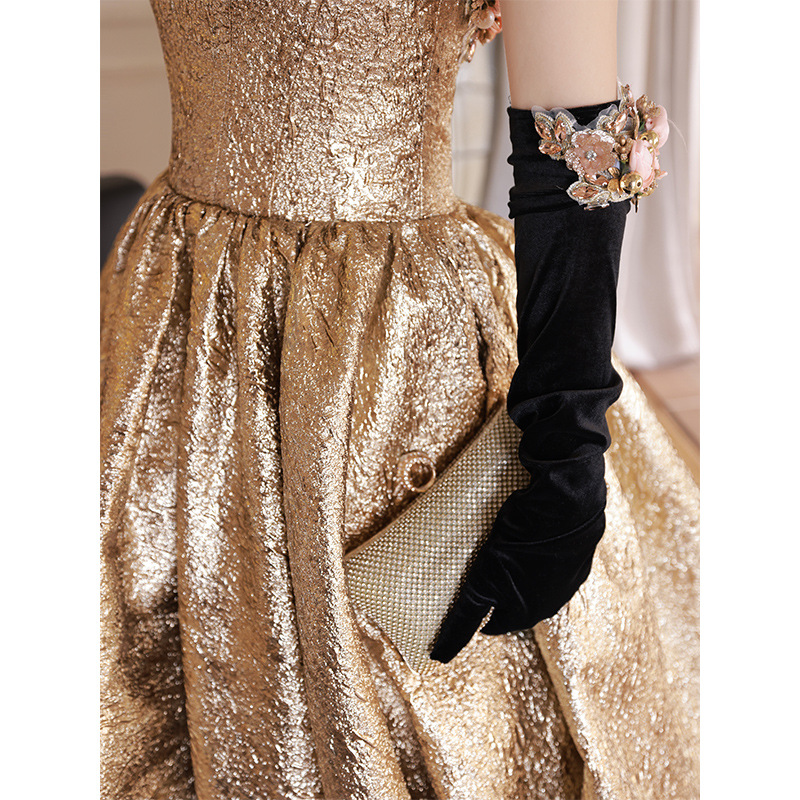 Vestido de novia estilo 2026, sencillo, sin tirantes, moderno, elegante, para banquete, estilo socialité.