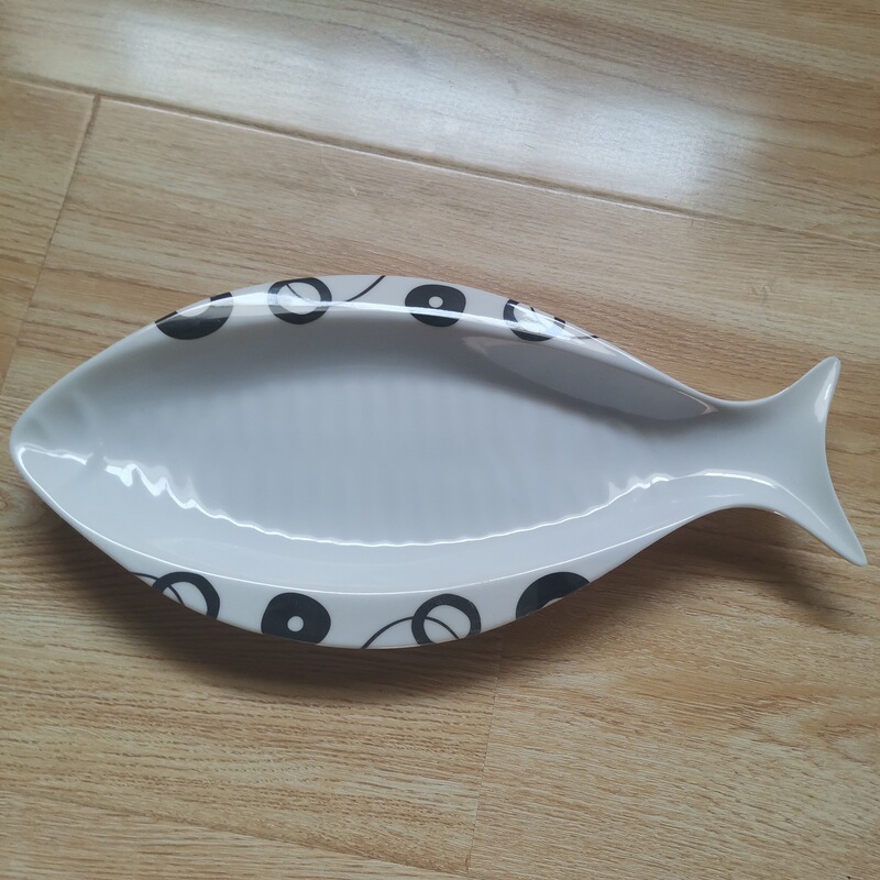 The New 17inch Fish-Shaped Melamine Melamine Fish Plate Melamine A1 Material Exported to Africa The New 17inch Fish-Shaped Melamine Melamine Fish Plate Melamine A1 Material Exported to Africa