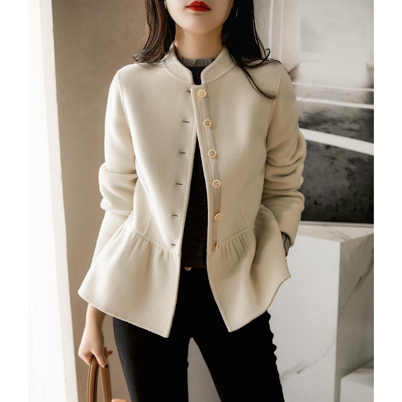 Woolen coat