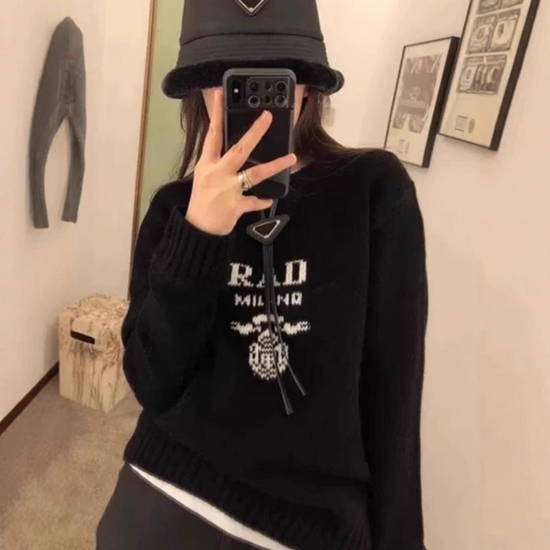 2025 Autumn and Winter Round Neck Wool Women's Thickened Loose Outerwear Long Sleeve Letter Sweater Embroidered Lazy Sweater