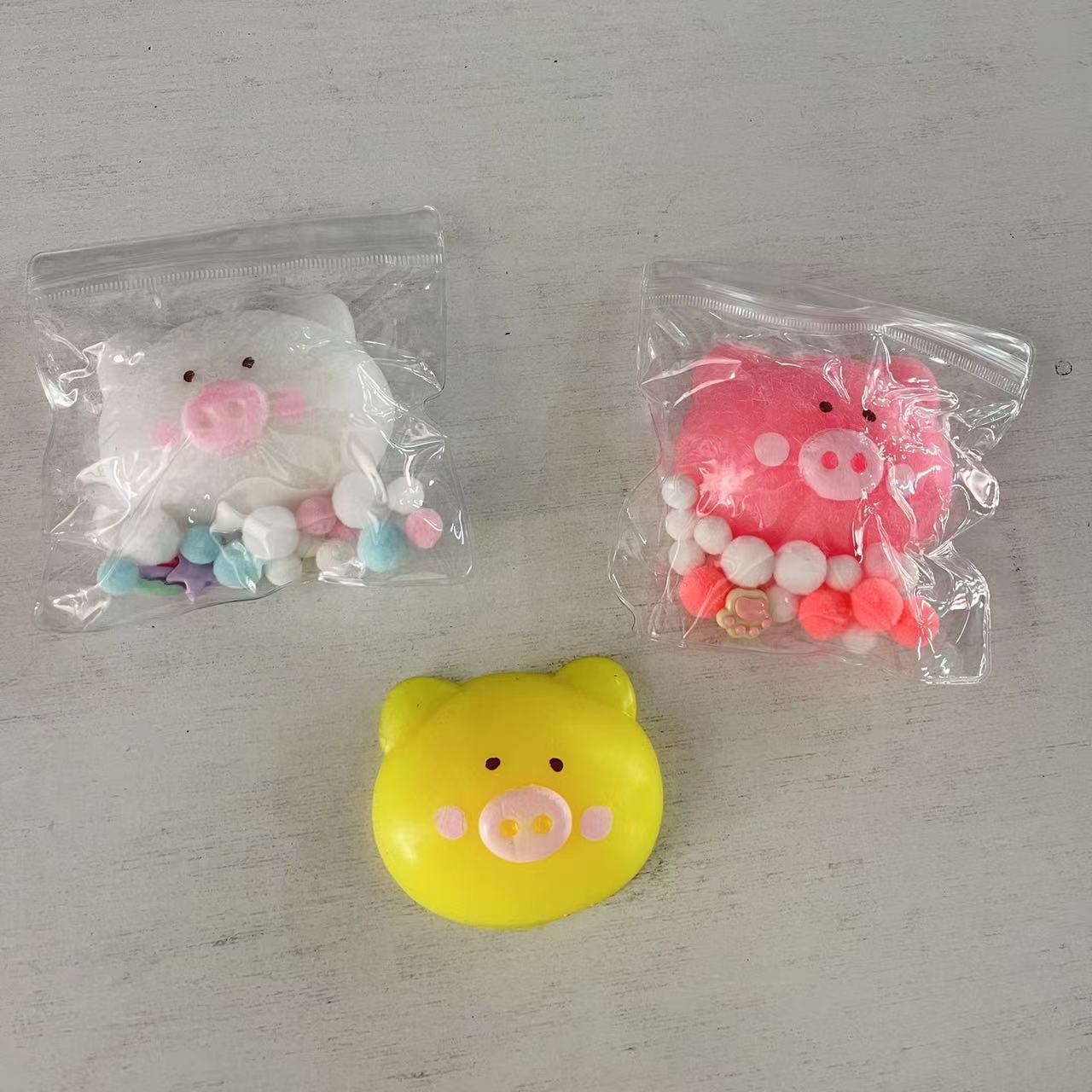 (Wholesale), fuchsia slime, cute rabbit, toy, new collection, anti-stress