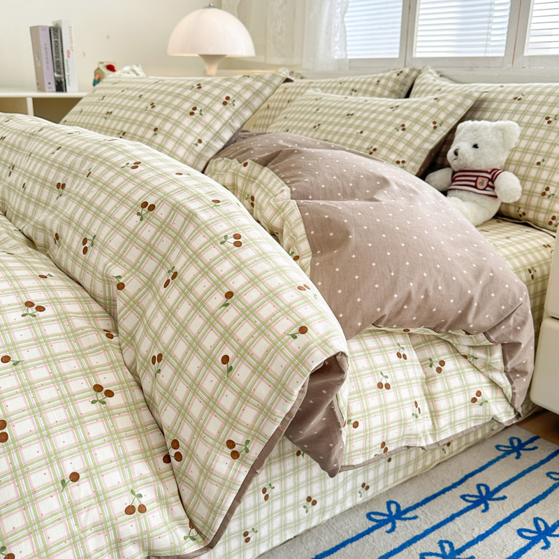 Sin impresión de cuatro piezas de algodón puro, algodón completo, ropa de cama transpirable para estudiantes, cuatro piezas de clase madre y bebé