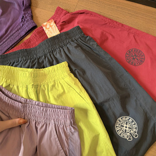 �����u�}һ�����l���ļ��д�ͯ���_���L��ͯ���b050442