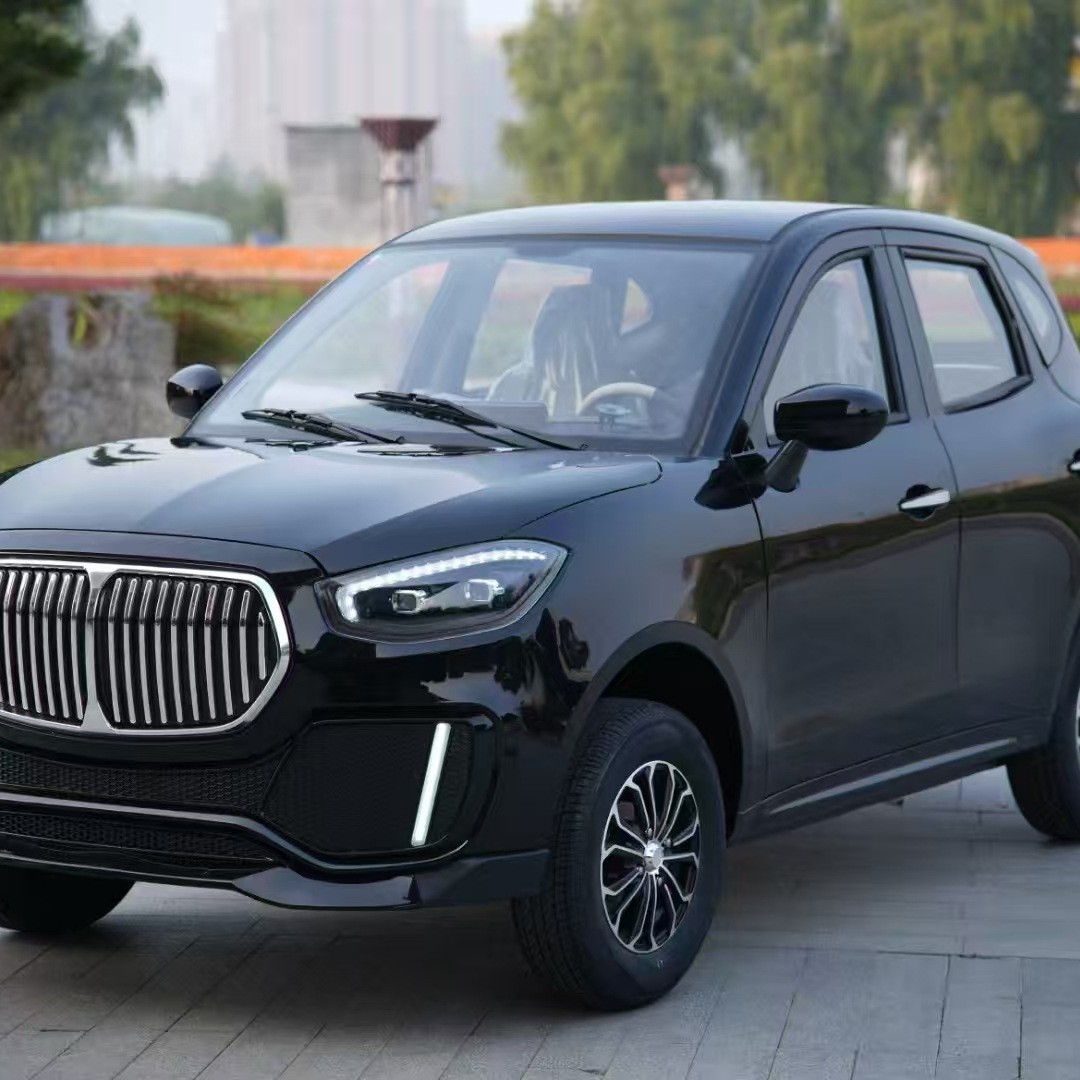 家用代步老人车四轮代步车电动四轮车新能源轿车可上牌省油节能