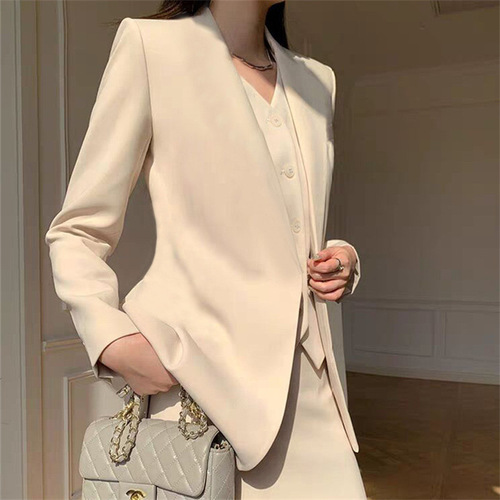 Large size suit suit for women in spring and autumn, fat mm, slim, loose, casual, commuting, professional wear, temperament suit, two-piece suit for women