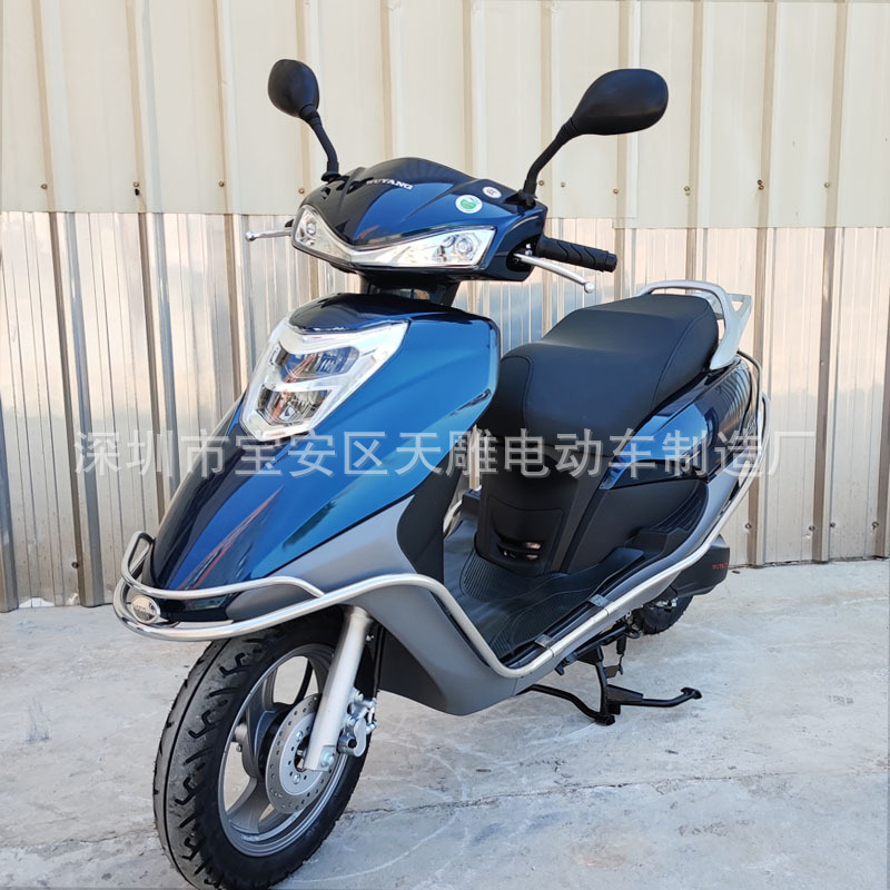 Nuevo pedale de combustible genuino de 110CC de Wuyang, ahorro de combustible para hombres y mujeres, inyección eléctrica de cuatro países.