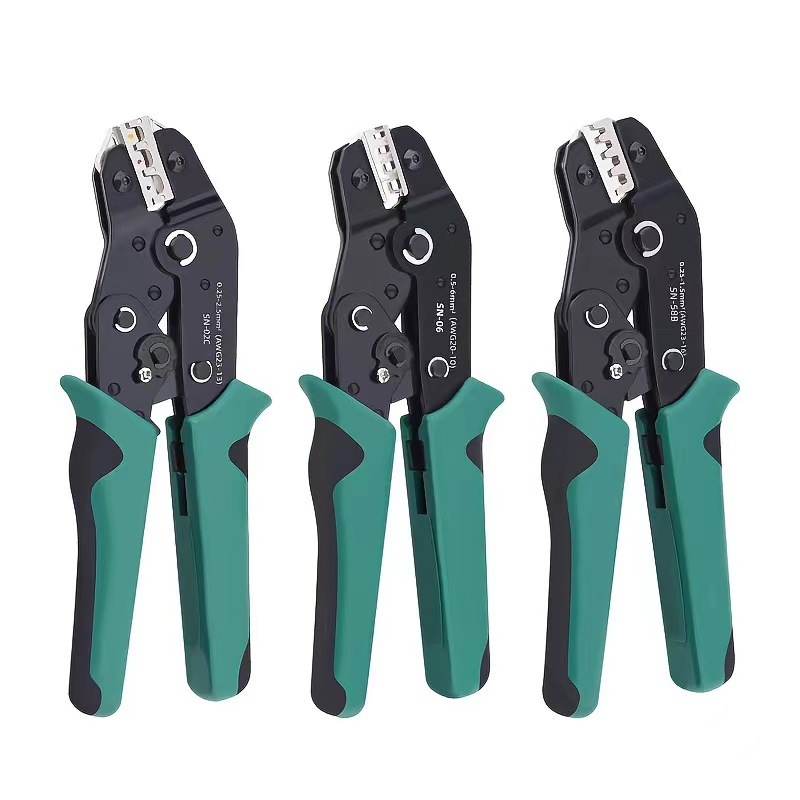 Alicates de engarzamiento de venta caliente Alicates de engarzamiento enchufables para automóviles Alicates de engarzamiento Terminales tubulares aislados para electricistas